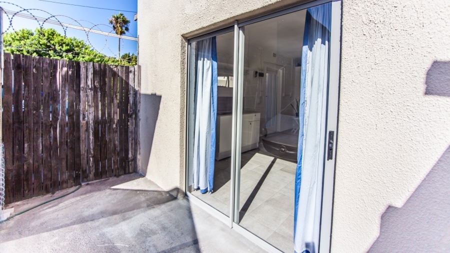 3 Bedroom Property for Sale in Chrismar Western Cape